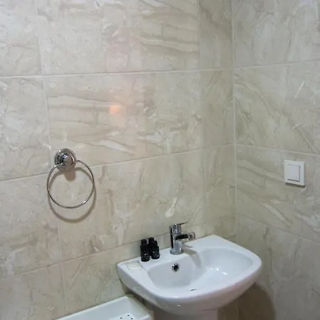 Charming 3bdr In The Heart Of Halkal Merkez Apartment *