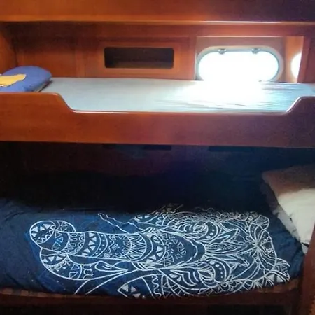 Tekne Pruva Yacht