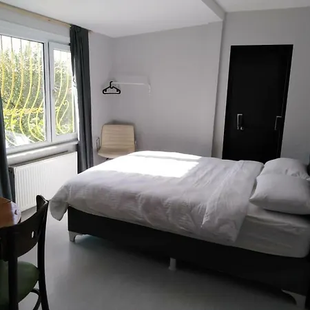 Razi Turizm Apartament