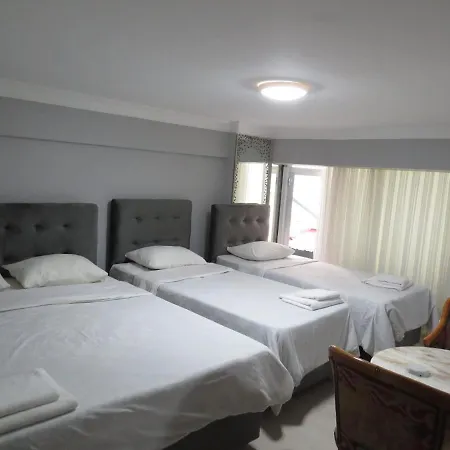 Hotel Kaya *