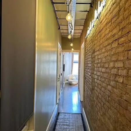 3+1 Luxury Design Near Galata *