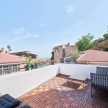 A Flat In The Center With Terrace Istanbul