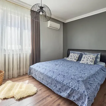 A Flat In The Center With Terrace * Istanbul