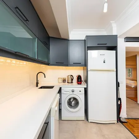 Apartment G&b Mansion Istanbul