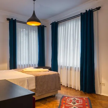 Mayer Galata Apartment *