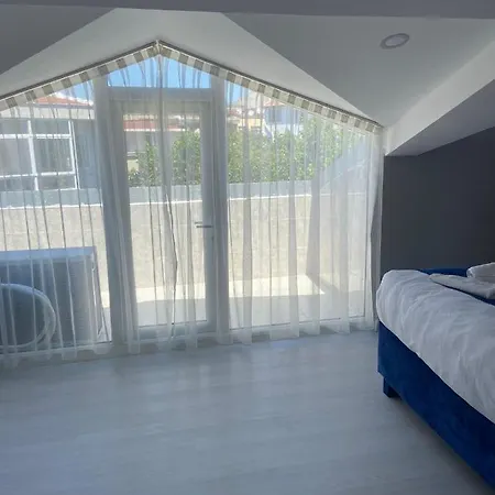 Big Peace Aparthotel 3*