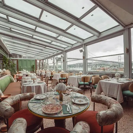 Hotel Crowne Plaza - Ortakoy Bosphorus By Ihg 5*
