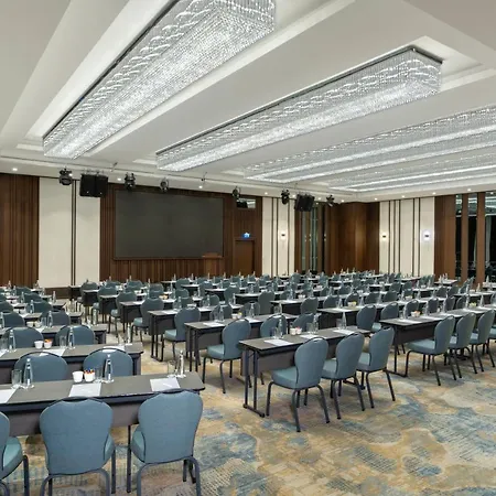 Crowne Plaza - Ortakoy Bosphorus By Ihg Hotel