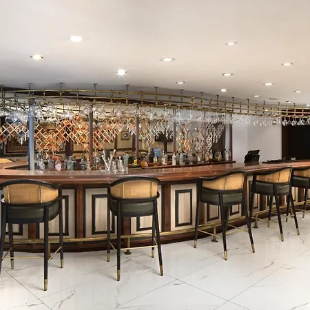 Ξενοδοχείο Golden Age Taksim 4*