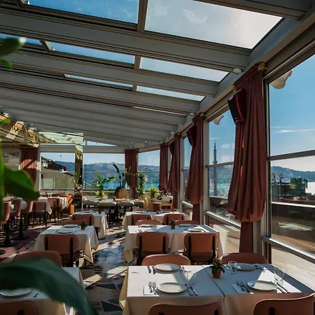 Hotel Crowne Plaza - Ortakoy Bosphorus By Ihg 5*