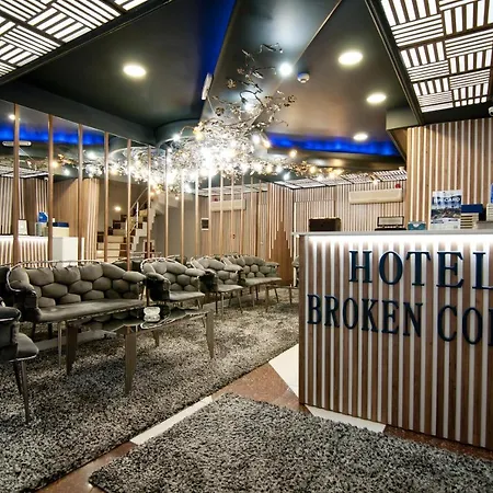 Broken Column Hotel