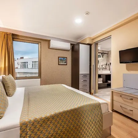 Hotel Gallery & Nisantasi 3*