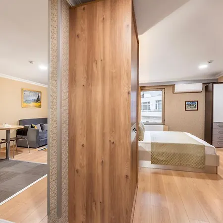 Hotel Gallery & Nisantasi 3*