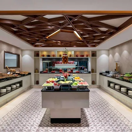 Moevenpick Golden Horn 5*