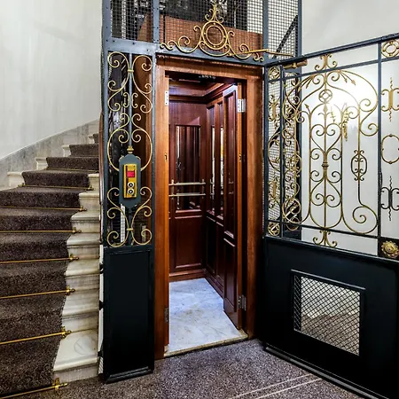 Hotel Palazzo Donizetti - Special Class 4*