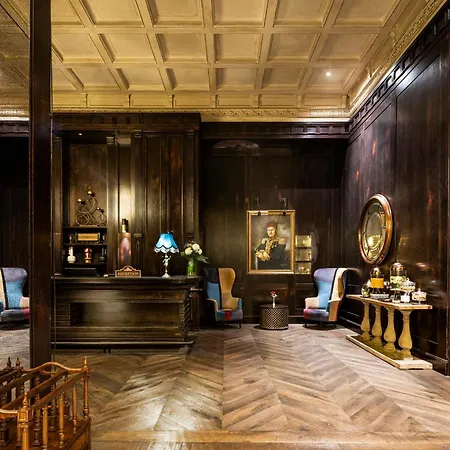 Palazzo Donizetti - Special Class 4*