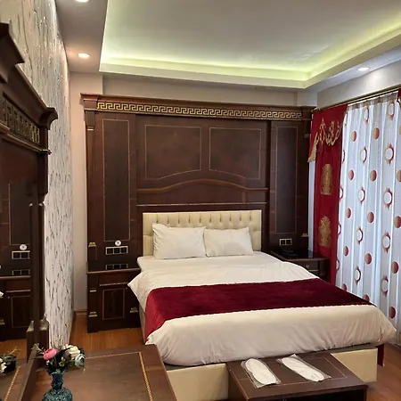 Napolyon Hotell