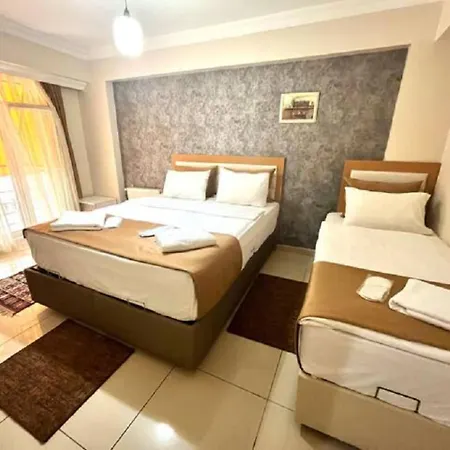 Polat Aparthotel