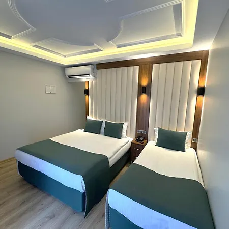 Hotel Black Tulip 4*