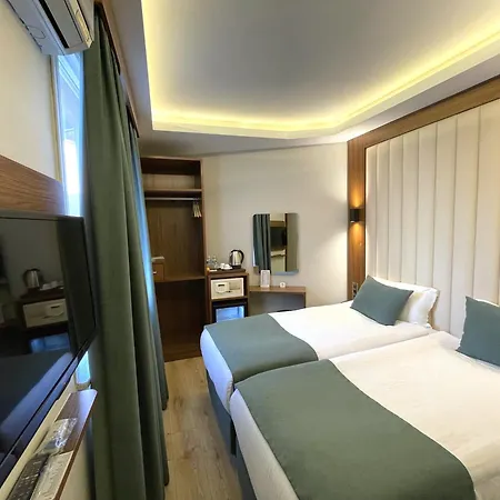 Hotel Black Tulip 4*