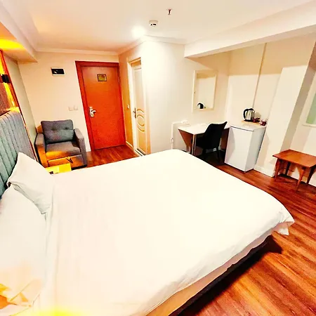 Naila Hotel