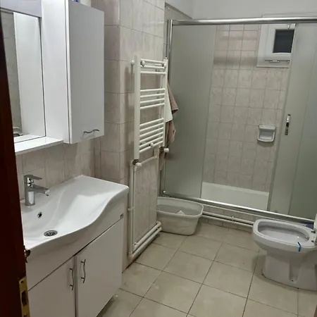 Homestay A Private In The Heart Of Sisli *