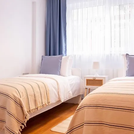 Fascinating Flat Near Popular Attractions In Sisli Apartment Istanbul