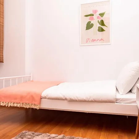 Fascinating Flat Near Popular Attractions In Sisli *
