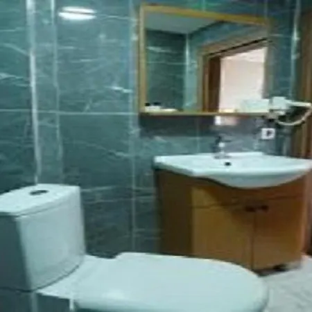 Golden Palace Sea View 3*