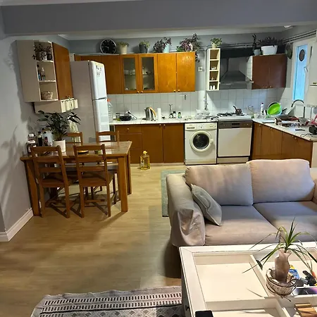 A Private In The Heart Of Sisli Homestay Istanbul