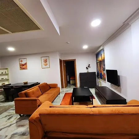 Apartment Taksim Square Residence, Two Bedrooms, Pool Sauna Gym Istanbul