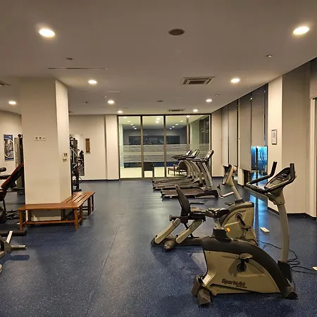 Perfect Taksim, 2 Bedroom, Pool, Gym, Sauna Apartment