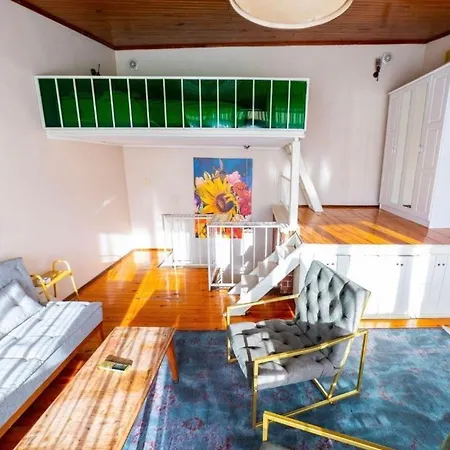 Apartment Taksim Funhouse *