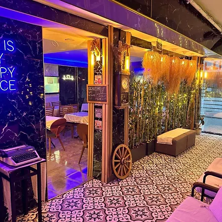 Hotel The Newprince Taksim 3*