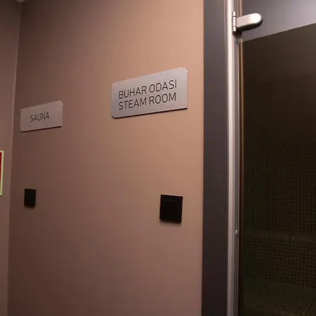 Hotel Four Seven