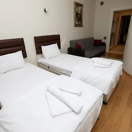 Magnolia Hause With Terrace 200 Meters From Taksim Apartment Istanbul