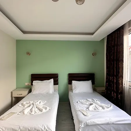 Apartment Magnolia Hause With Terrace 200 Meters From Taksim