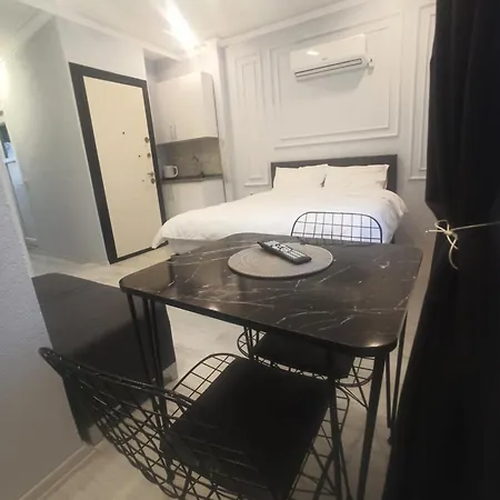 Ozdemir Apart Istanbul