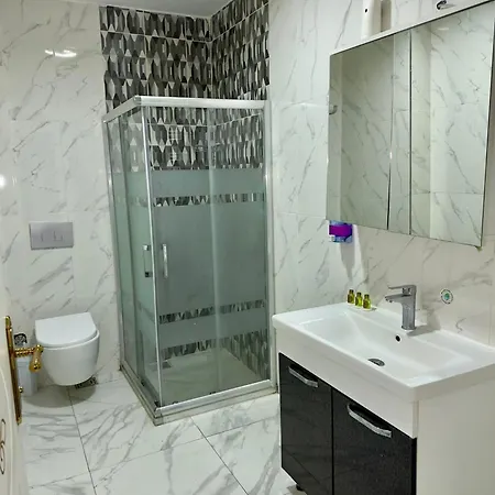 Avrasyaqueen Hotel Istanbul