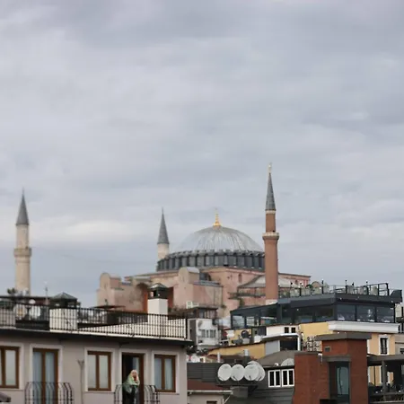 In Guest Guest house Istanbul