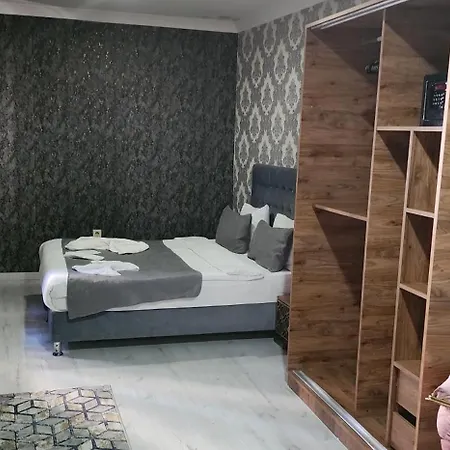 Taksim Royal & Aparthotel *