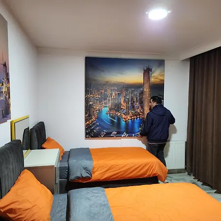 Taksim Square Residence, Two Bedrooms, Pool Sauna Gym Istanbul