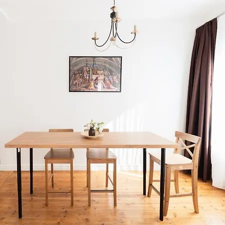 Apartment Istiklal Yakininda Yenilenmis *