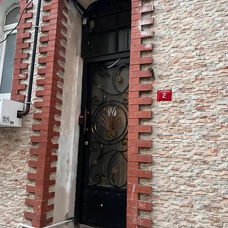 Historical Dublex In Center Of Taksim *