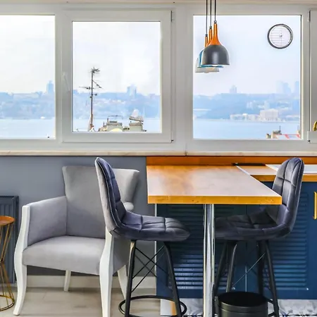 Lovely Flat 500 M To Uskudar Ferry Station * Стамбул