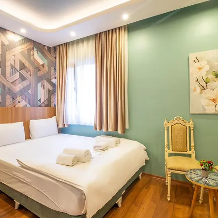 Istanbulites Hotel 3*