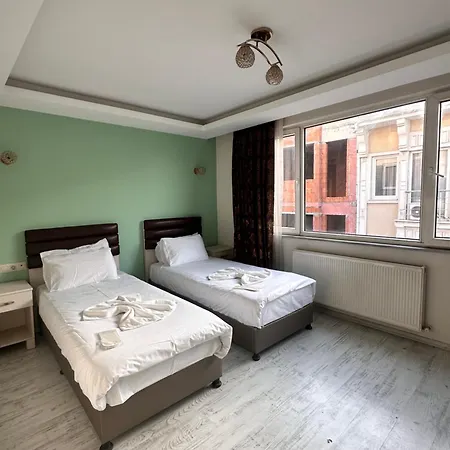 Magnolia Hause With Terrace 200 Meters From Taksim Apartment Istanbul