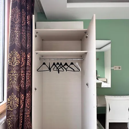 Magnolia Hause With Terrace 200 Meters From Taksim Apartment *