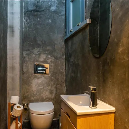 The -amazing Historical In Prime Location Apartamento