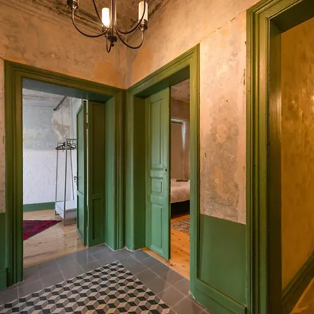 Apartamento The -amazing Historical In Prime Location Estambul